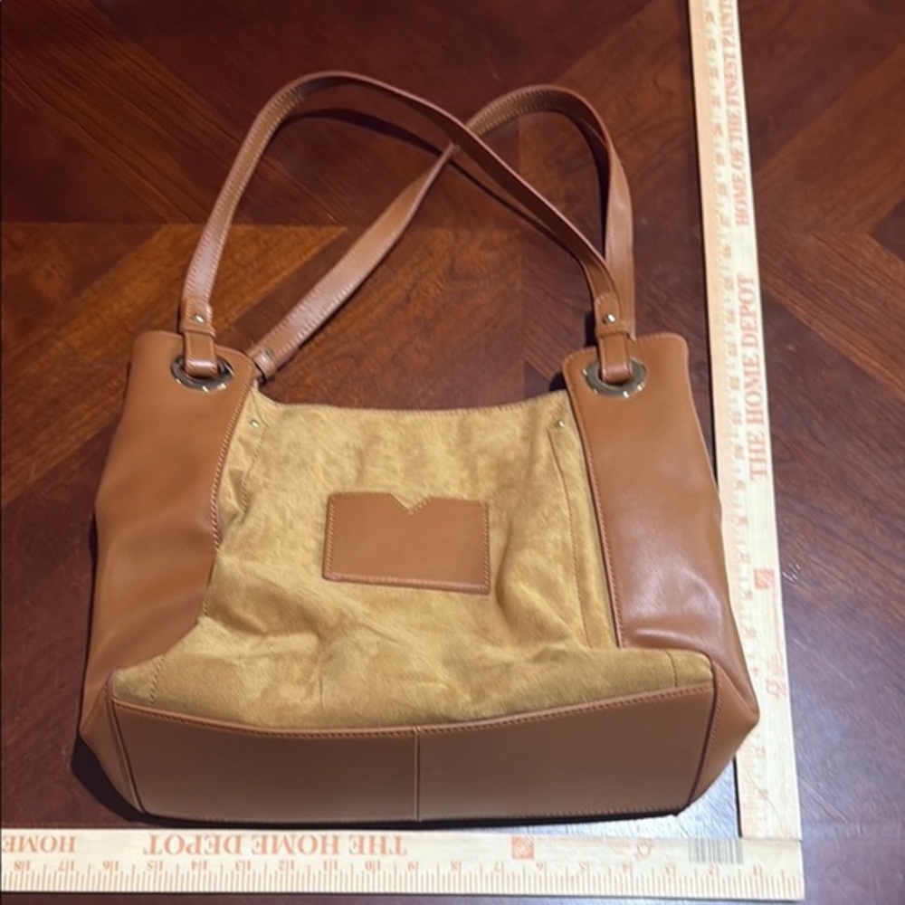Tan and Brown Shoulder Bag with Elegant Leather Trim